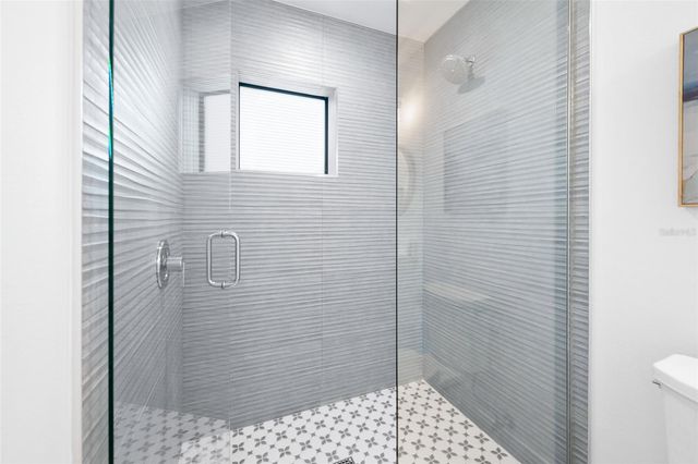 211 GRANT DRIVE, Sarasota, FL 34236