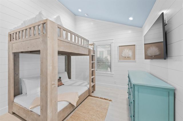 211 GRANT DRIVE, Sarasota, FL 34236