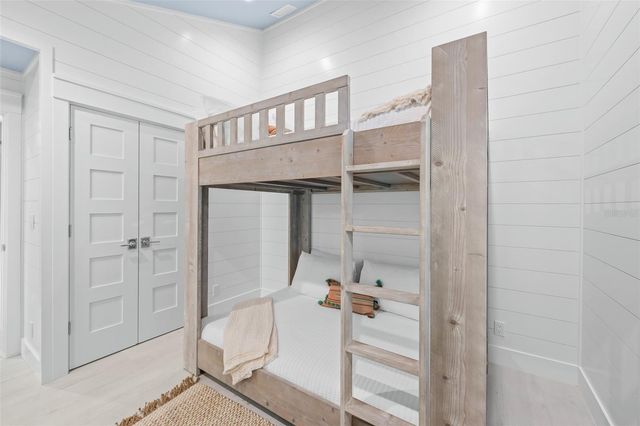 211 GRANT DRIVE, Sarasota, FL 34236