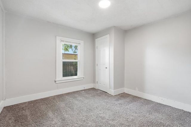 202 W Ada Street, Sperry, OK 74073