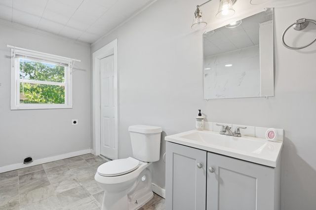 202 W Ada Street, Sperry, OK 74073