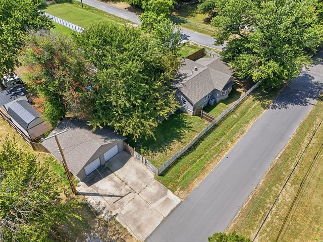 202 W Ada Street, Sperry, OK 74073