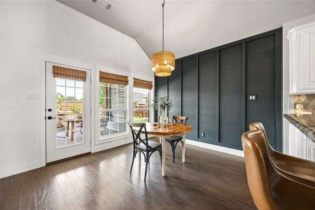 3805 Bonanza Court, Corinth, TX 76208