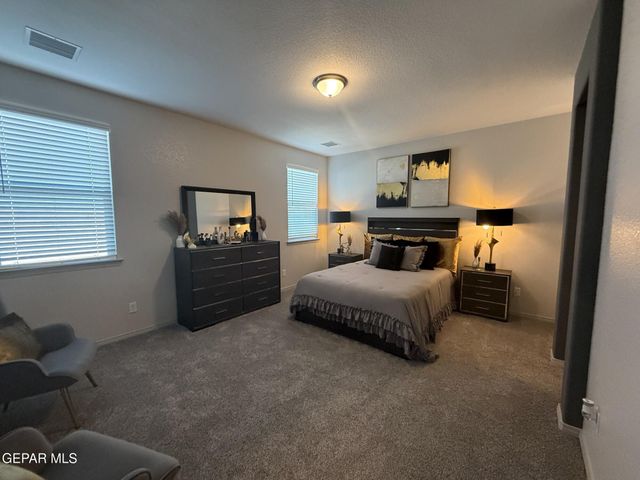 5933 Emmitt Smith Street, El Paso, TX 79924