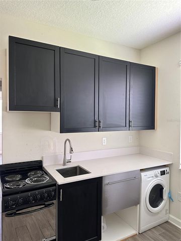 8950 FALLEN OAK DRIVE, Davenport, FL 33896