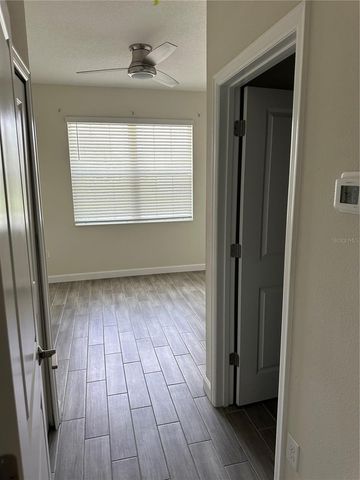 8950 FALLEN OAK DRIVE, Davenport, FL 33896