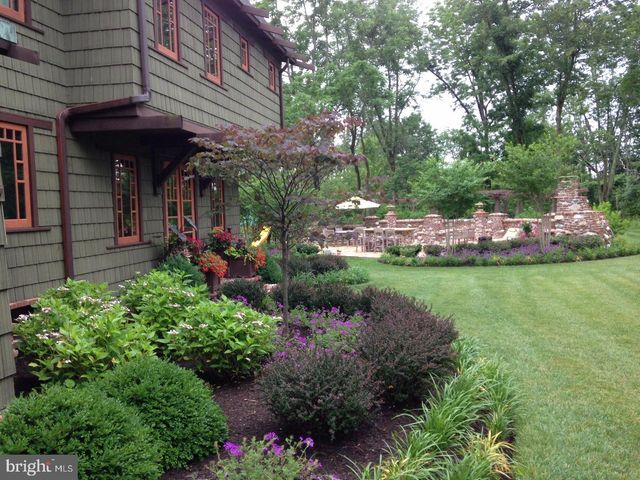 6279 PIDCOCK CREEK RD, New Hope, PA 18938