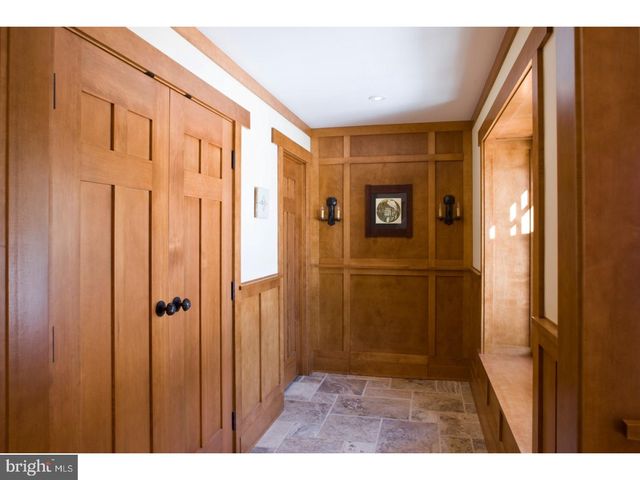 6279 PIDCOCK CREEK RD, New Hope, PA 18938