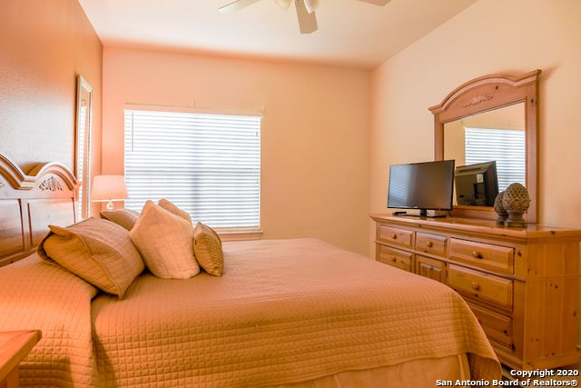 161 Chapel Hill Cir Unit 161, San Antonio, TX 78249