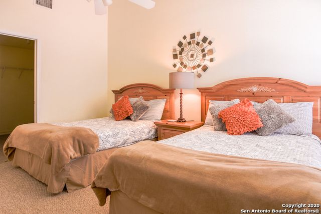 161 Chapel Hill Cir Unit 161, San Antonio, TX 78249