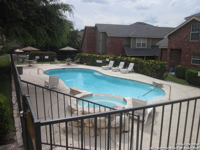 161 Chapel Hill Cir Unit 161, San Antonio, TX 78249