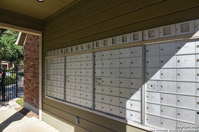 161 Chapel Hill Cir Unit 161, San Antonio, TX 78249