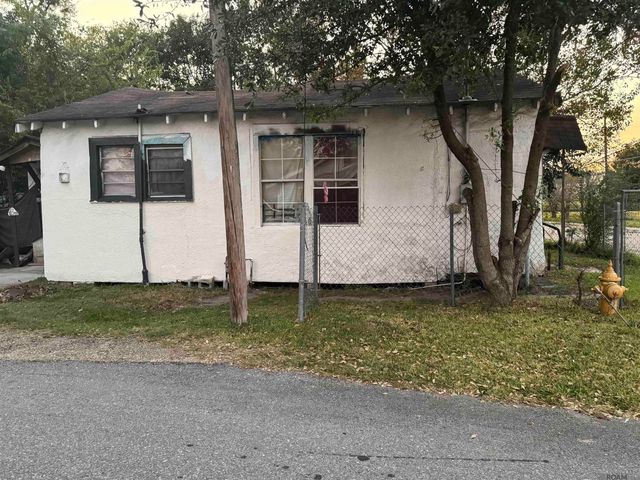 2638 Fuqua St, Baton Rouge, LA 70802