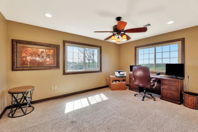 11385 SW 50th St, Towanda, KS 67144