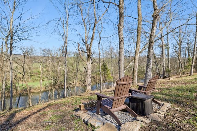 750 Upper Station Camp Crk Rd, Gallatin, TN 37066