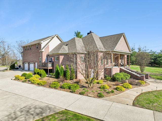 750 Upper Station Camp Crk Rd, Gallatin, TN 37066