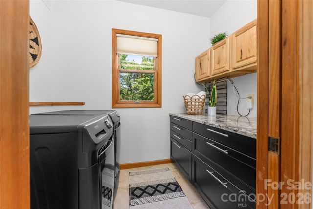 350 Winding Ridge Road, Black Mountain, NC 28711