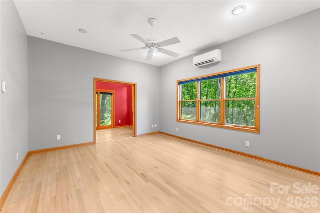 350 Winding Ridge Road, Black Mountain, NC 28711