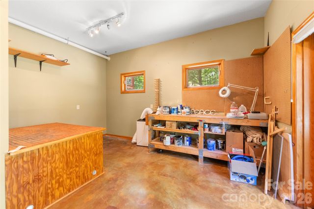 350 Winding Ridge Road, Black Mountain, NC 28711