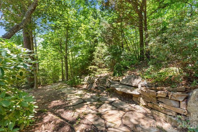 350 Winding Ridge Road, Black Mountain, NC 28711
