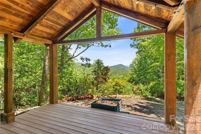 350 Winding Ridge Road, Black Mountain, NC 28711
