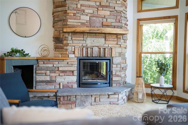 350 Winding Ridge Road, Black Mountain, NC 28711