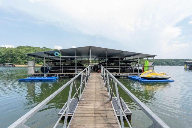 90 Stone Cr., Greers Ferry, AR 72067