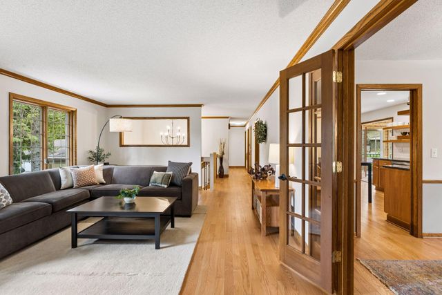 7865 Somerset Court, Woodbury, MN 55125