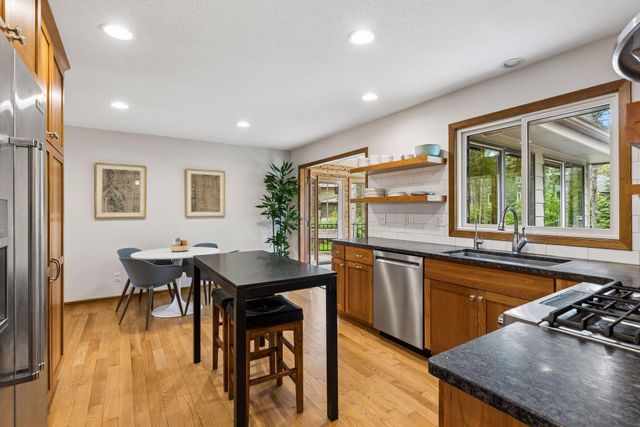 7865 Somerset Court, Woodbury, MN 55125