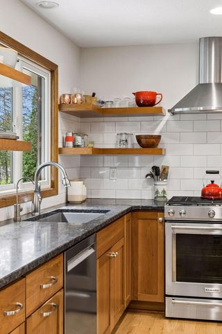 7865 Somerset Court, Woodbury, MN 55125