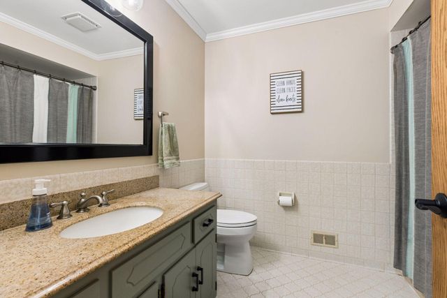 7865 Somerset Court, Woodbury, MN 55125