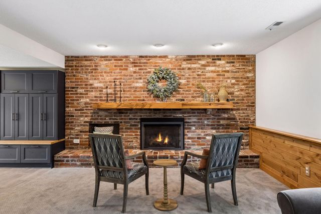 7865 Somerset Court, Woodbury, MN 55125
