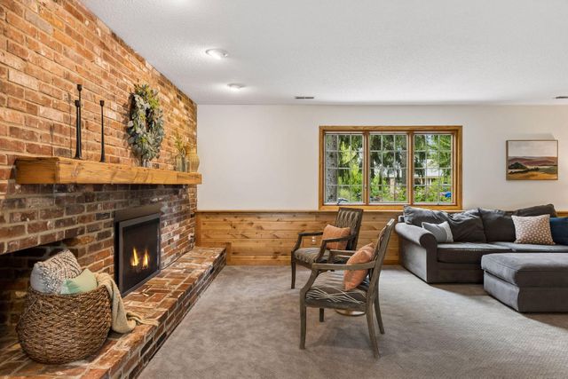 7865 Somerset Court, Woodbury, MN 55125