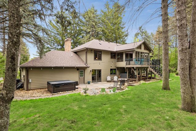 7865 Somerset Court, Woodbury, MN 55125