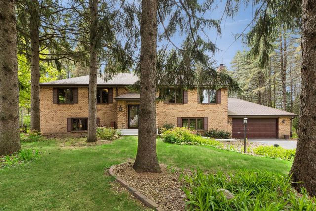 7865 Somerset Court, Woodbury, MN 55125