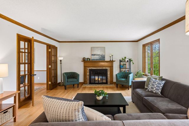 7865 Somerset Court, Woodbury, MN 55125