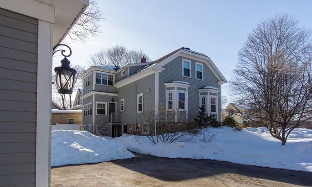 7 Woods Lane, Ipswich, MA 01938