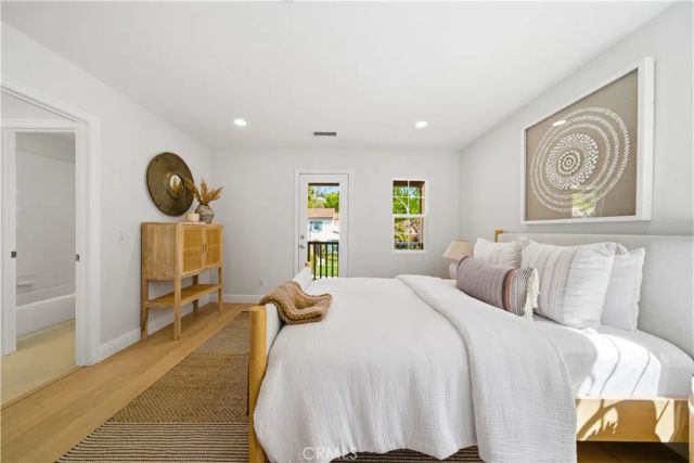 33 Bower Tree, Irvine, CA 92603