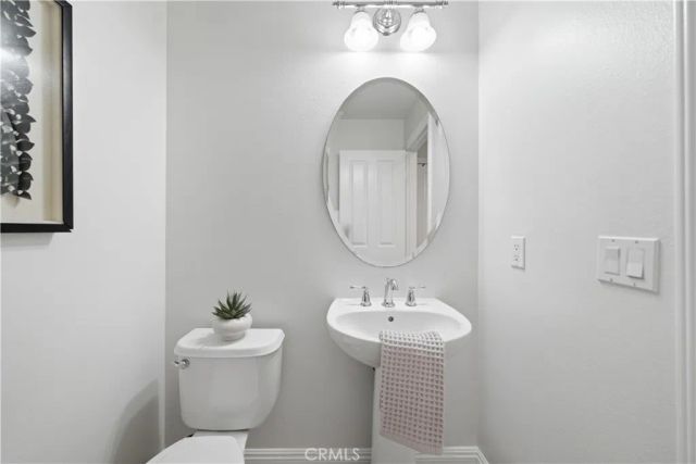 33 Bower Tree, Irvine, CA 92603