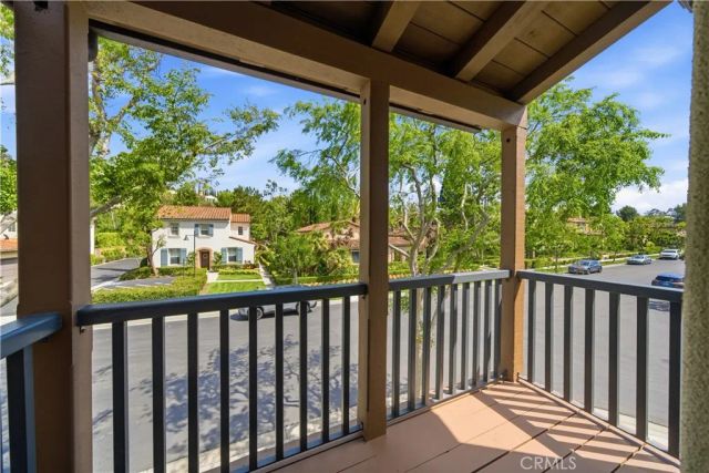 33 Bower Tree, Irvine, CA 92603