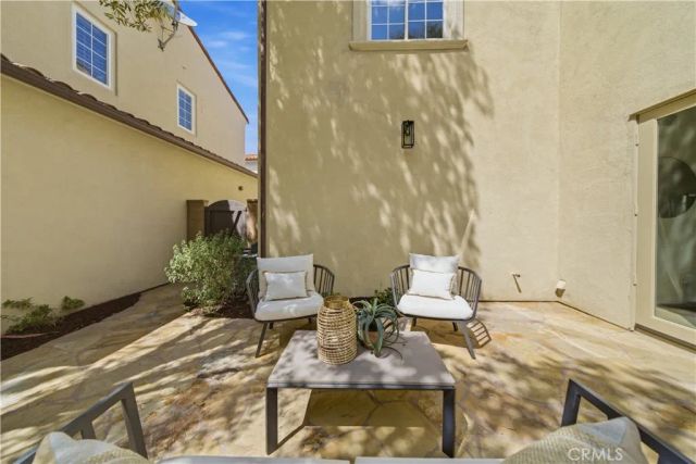 33 Bower Tree, Irvine, CA 92603