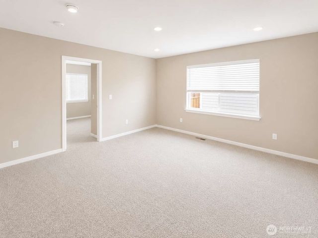 12852 176th St Court E, Puyallup, WA 98374