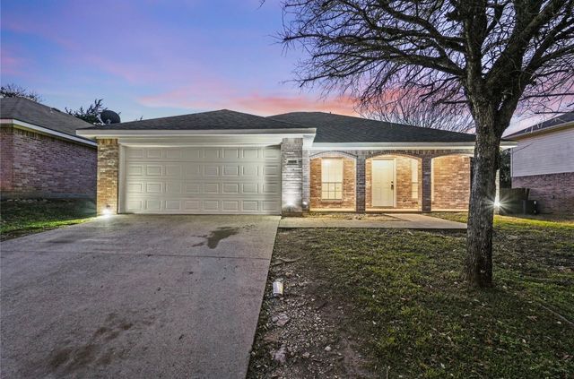 5169 E Rim Road, Dallas, TX 75211