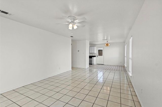 5169 E Rim Road, Dallas, TX 75211