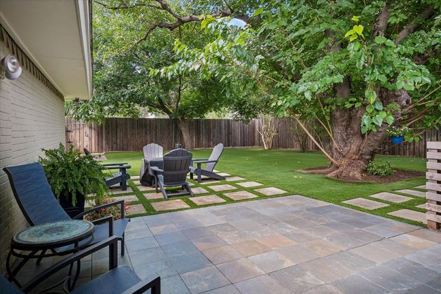 3305 Dothan Lane, Dallas, TX 75229