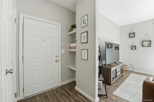 1672 W Canal Circle 411, Littleton, CO 80120