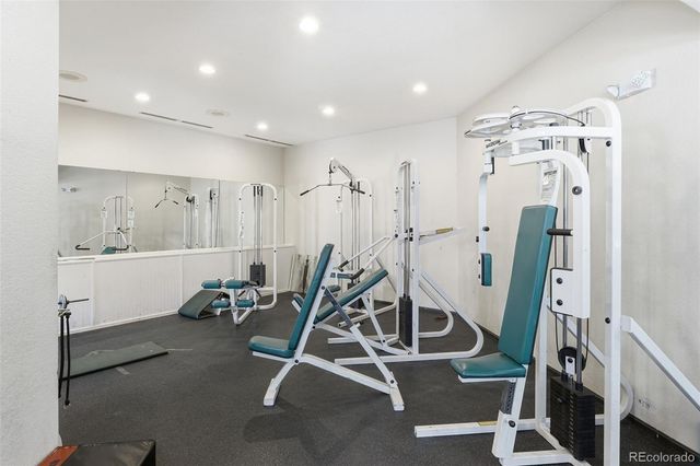 1672 W Canal Circle 411, Littleton, CO 80120