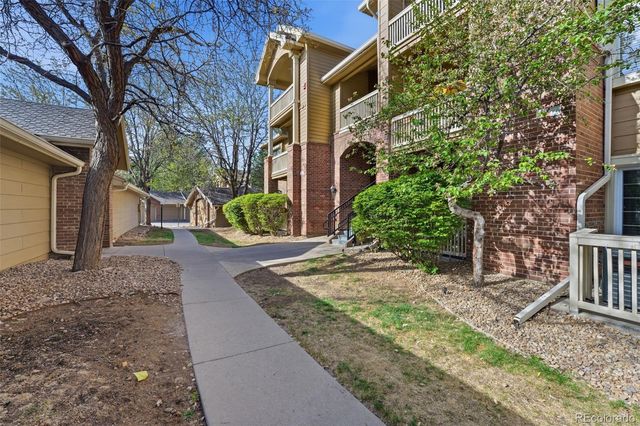 1672 W Canal Circle 411, Littleton, CO 80120