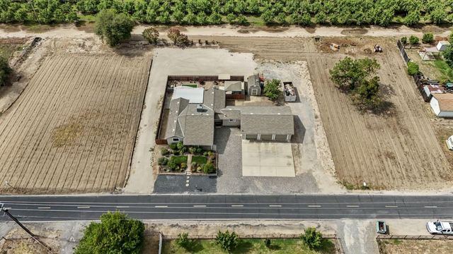 30112 Hall Rd, Escalon, CA 95320