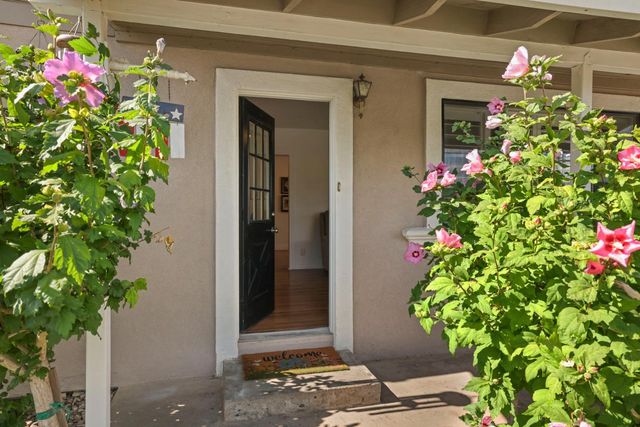 30112 Hall Rd, Escalon, CA 95320